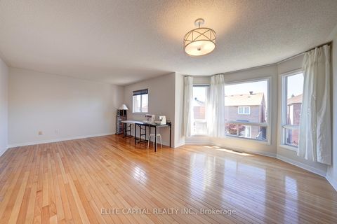 Photo 12 at 36 Ashcott Street, Milliken, Toronto