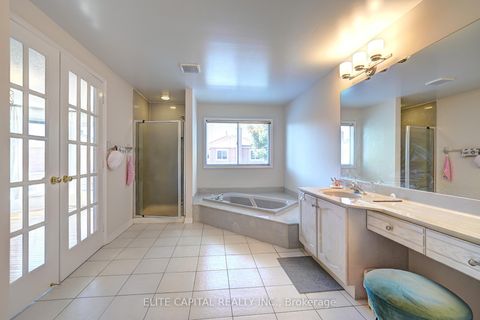 Photo 15 at 36 Ashcott Street, Milliken, Toronto