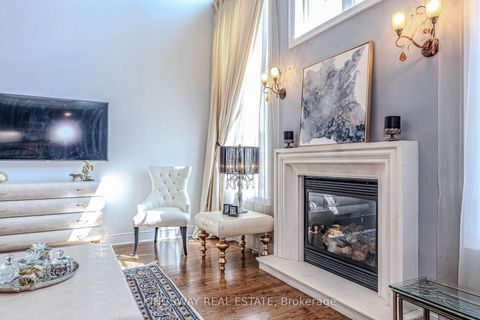 Photo 9 at 651 Via Romano Boulevard, Patterson, Vaughan