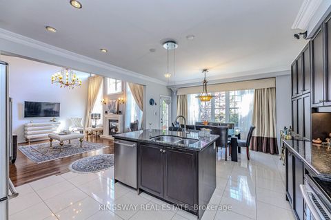 Photo 13 at 651 Via Romano Boulevard, Patterson, Vaughan