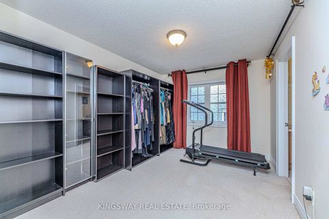 Photo 18 at 651 Via Romano Boulevard, Patterson, Vaughan
