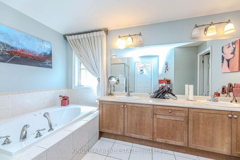 Photo 19 at 651 Via Romano Boulevard, Patterson, Vaughan