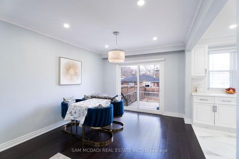 Photo 11 at 54 Bearbury Drive, Markland Wood, Toronto