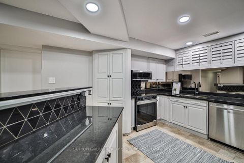 Photo 28 at 3 Twyford Court, Rosethorn, Toronto