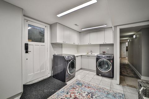 Photo 29 at 3 Twyford Court, Rosethorn, Toronto