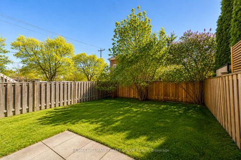 Photo 31 at 4 Coalport Drive, Cliffside, Toronto