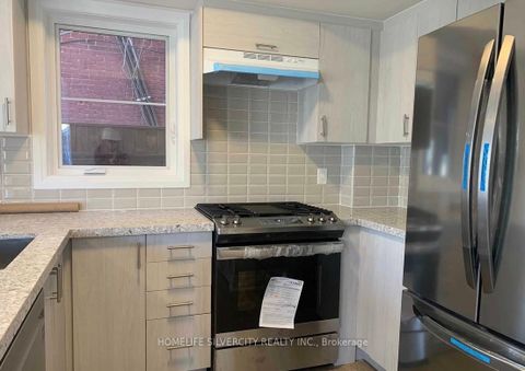 Photo 7 at 1 - 35 Somers Avenue, East York, Toronto