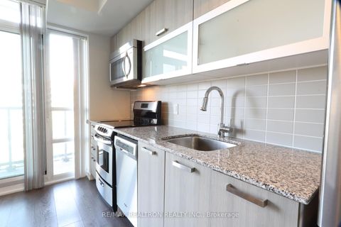 Photo 4 at 647 - 68 Abell Street, Little Portugal, Toronto