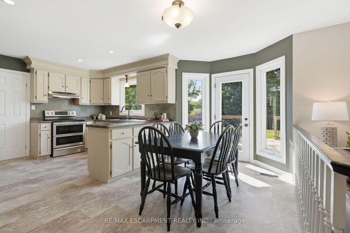 Photo 17 at 1 Meander Close, Carlisle, Hamilton