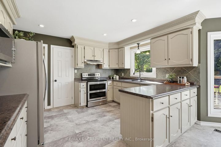 Photo 20 at 1 Meander Close, Carlisle, Hamilton