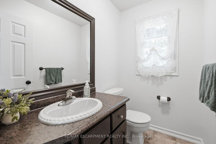 Photo 24 at 1 Meander Close, Carlisle, Hamilton