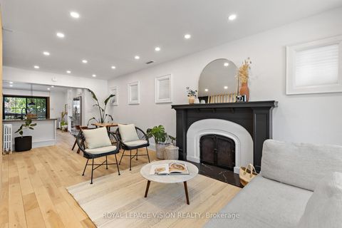 Photo 5 at 221 Bedford Park Avenue, Lawrence Park North, Toronto