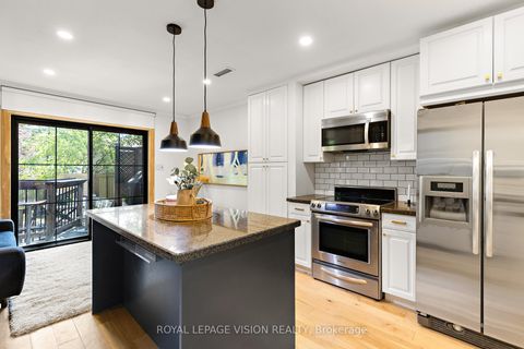 Photo 16 at 221 Bedford Park Avenue, Lawrence Park North, Toronto