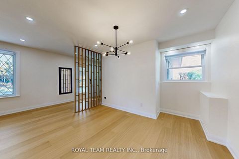 Photo 6 at 37 Markland Drive, Markland Wood, Toronto
