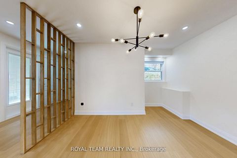Photo 8 at 37 Markland Drive, Markland Wood, Toronto