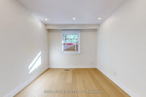 Photo 16 at 37 Markland Drive, Markland Wood, Toronto