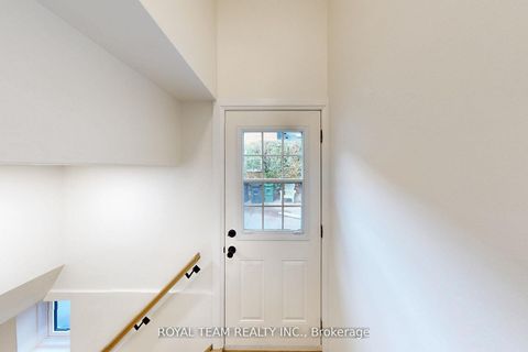 Photo 24 at 37 Markland Drive, Markland Wood, Toronto