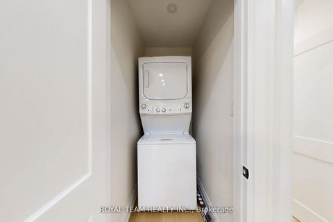 Photo 35 at 37 Markland Drive, Markland Wood, Toronto