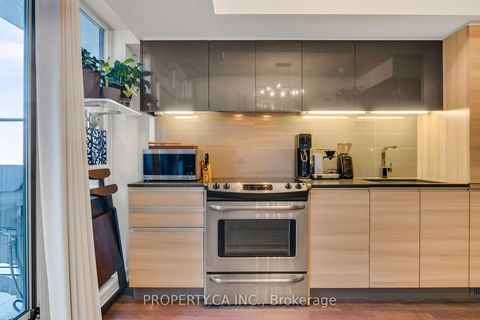 Photo 13 at 305 - 1190 Dundas Street E, South Riverdale, Toronto