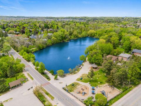 Photo 25 at 261 Richmond Street, Mill Pond, Richmond Hill