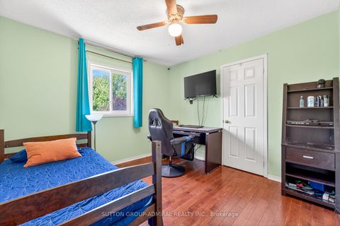 Photo 21 at 134 Purcell Crescent, Maple, Vaughan
