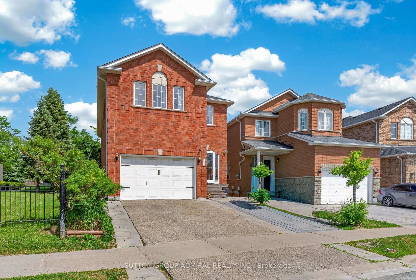 134 Purcell Crescent, Maple, Vaughan photo number 2