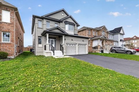 Photo 3 at 10 Gusul Avenue, Newcastle, Clarington