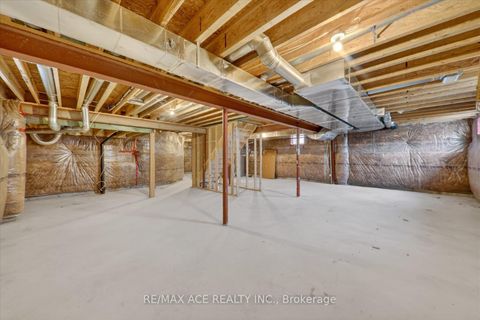 Photo 40 at 10 Gusul Avenue, Newcastle, Clarington