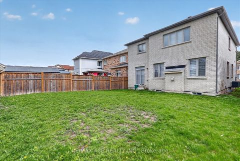 Photo 41 at 10 Gusul Avenue, Newcastle, Clarington
