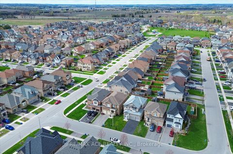 Photo 44 at 10 Gusul Avenue, Newcastle, Clarington