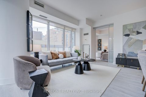 Photo 5 at 1510 - 1080 Bay Street, Bay Street Corridor, Toronto