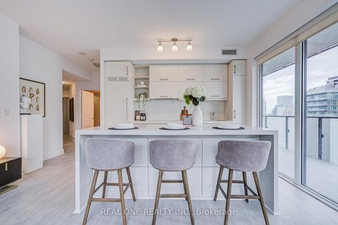 Photo 10 at 1510 - 1080 Bay Street, Bay Street Corridor, Toronto
