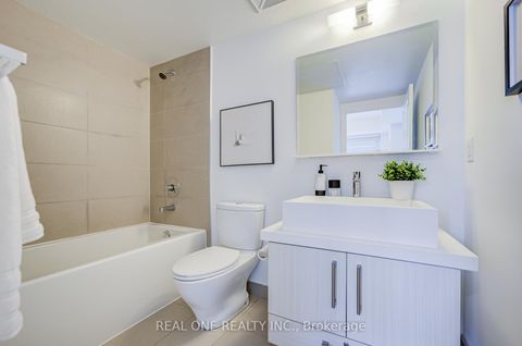 Photo 22 at 1510 - 1080 Bay Street, Bay Street Corridor, Toronto