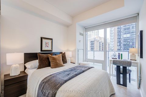 Photo 23 at 1510 - 1080 Bay Street, Bay Street Corridor, Toronto