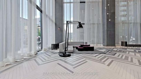 Photo 37 at 1510 - 1080 Bay Street, Bay Street Corridor, Toronto