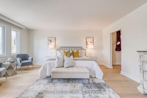 Photo 22 at 134 Butterfield Crescent, Maple, Vaughan