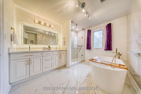 Photo 26 at 134 Butterfield Crescent, Maple, Vaughan