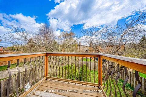 Photo 30 at 134 Butterfield Crescent, Maple, Vaughan