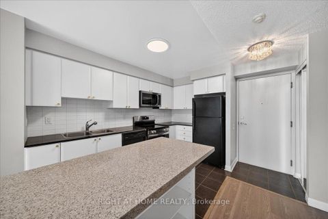 Photo 2 at 827 - 525 Wilson Avenue, Clanton Park, Toronto