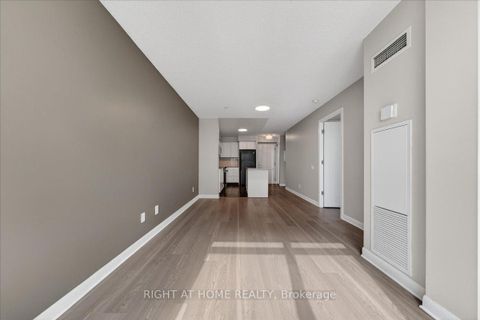 Photo 12 at 827 - 525 Wilson Avenue, Clanton Park, Toronto