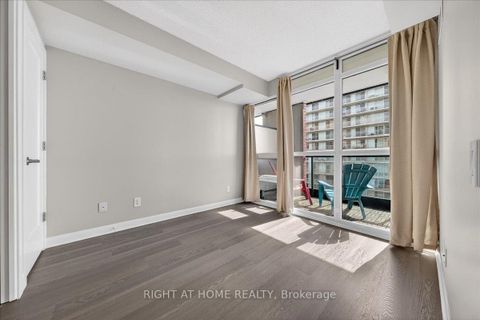 Photo 15 at 827 - 525 Wilson Avenue, Clanton Park, Toronto
