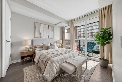 Photo 16 at 827 - 525 Wilson Avenue, Clanton Park, Toronto