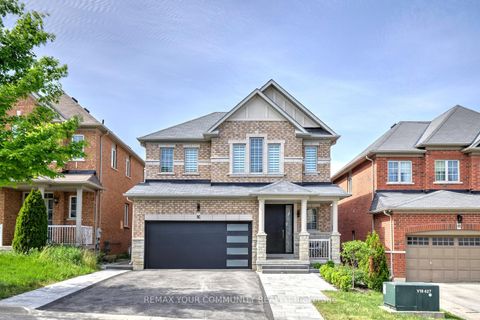 Photo 1 at 16 Muret Crescent, Patterson, Vaughan