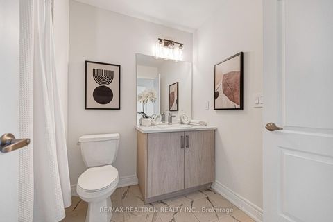 Photo 7 at 235 Jim Mortson Drive, Queensville, East Gwillimbury