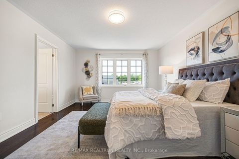 Photo 8 at 235 Jim Mortson Drive, Queensville, East Gwillimbury
