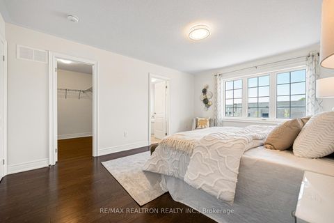 Photo 13 at 235 Jim Mortson Drive, Queensville, East Gwillimbury