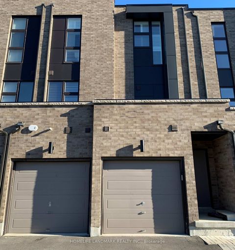 Photo 1 at 27 Thorncrest Drive, Patterson, Vaughan