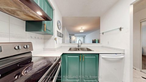 Photo 11 at 409 - 18 Pemberton Avenue, Newtonbrook East, Toronto