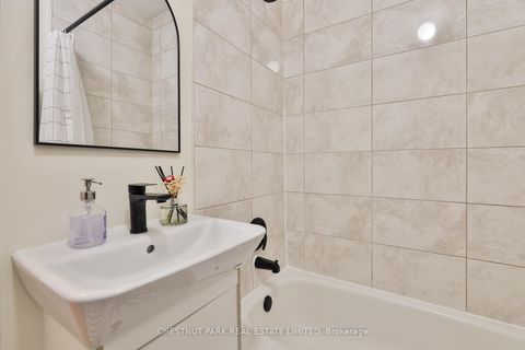 Photo 22 at 5 - 1648 Bathurst Street, Cedarvale, Toronto