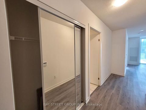 Photo 7 at 806 - 138 Downes Street, Waterfront Communities C8, Toronto